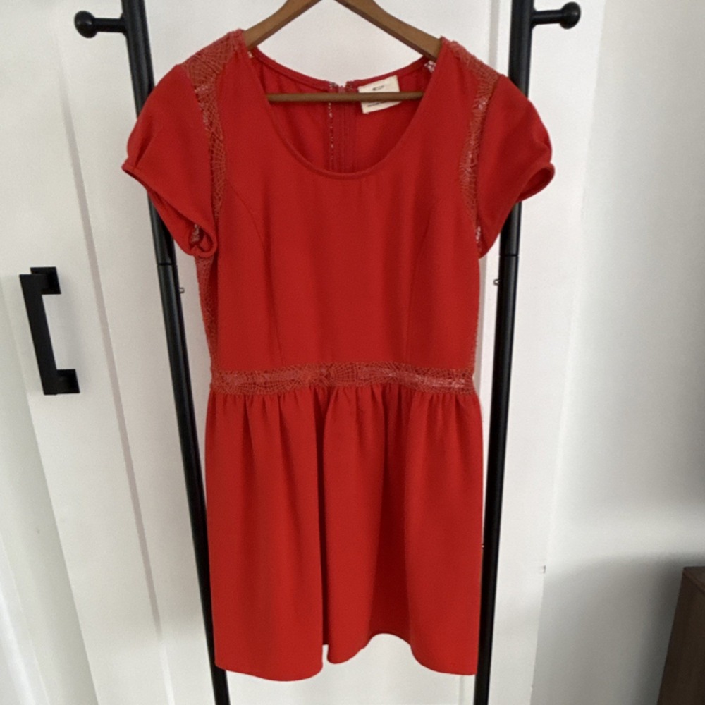 Urban Outfitters Vintage Red Lace Fit & Flare Dress Cap Sleeve Short Size 6